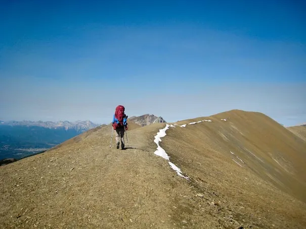 Robyn walking along a ridge on the Skyline trail, Jasper National Park