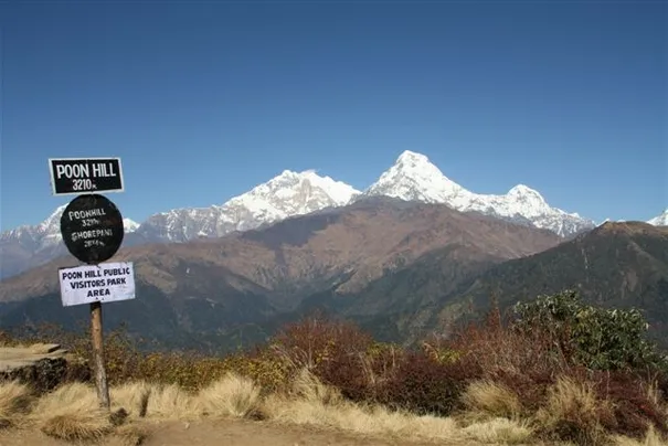 A veiw of the Annapurna Rages from Poon Hill, Nepal