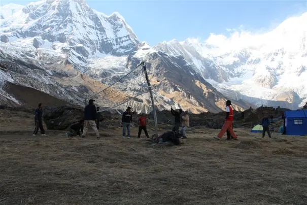 Glen playing high altitude volleyball