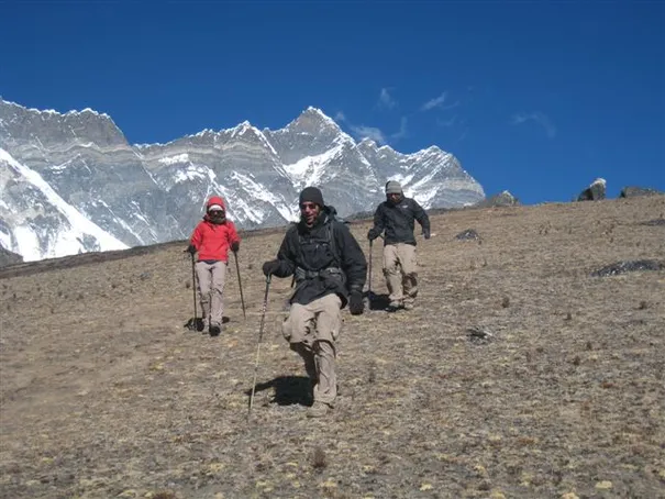 The gang escaping the killer winds of Chhukung Lookout